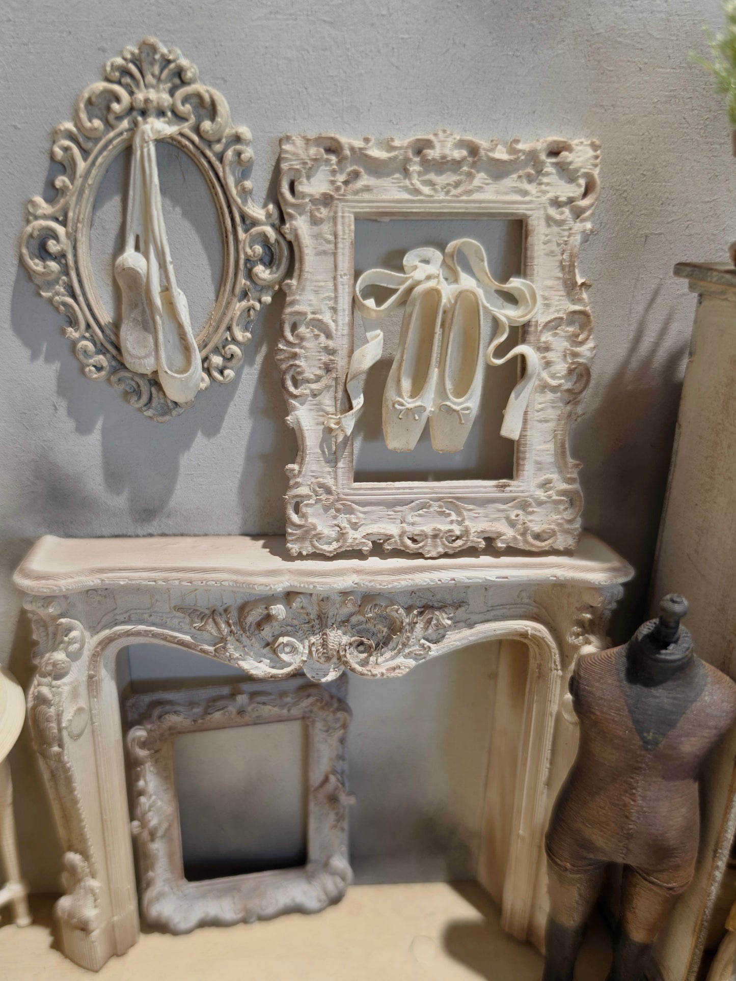 Miniatuur Lijst met Balletspitzen – Romantische Balletdecoratie