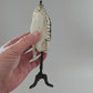 Antiek Amerikaans Uniform op Paspop – Grote Stolpminiatuur – Historische Stijl – ca. 19 cm