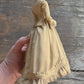 Victoriaanse Jurk op Paspop – Grote Stolpminiatuur – Antiek Brocante – ca. 19,5 cm