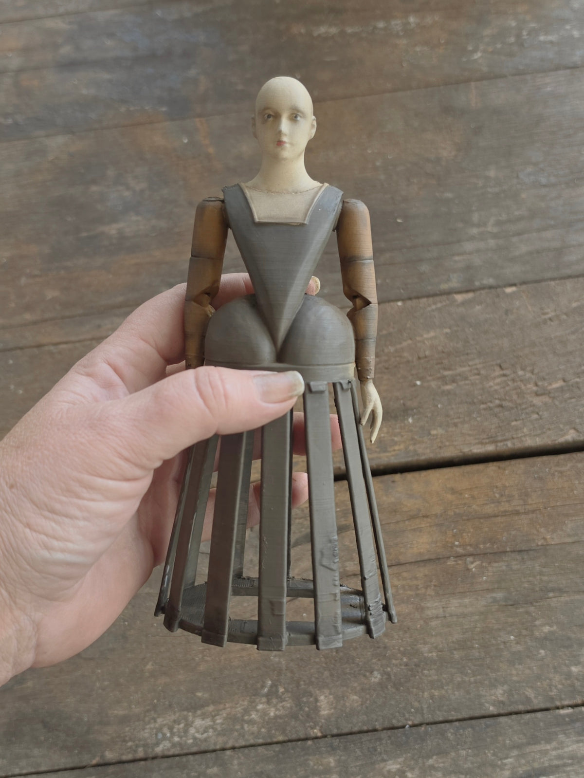 Vintage Staakmadonna – Grote Stolpminiatuur – Antieke Stijl – ca. 19 cm