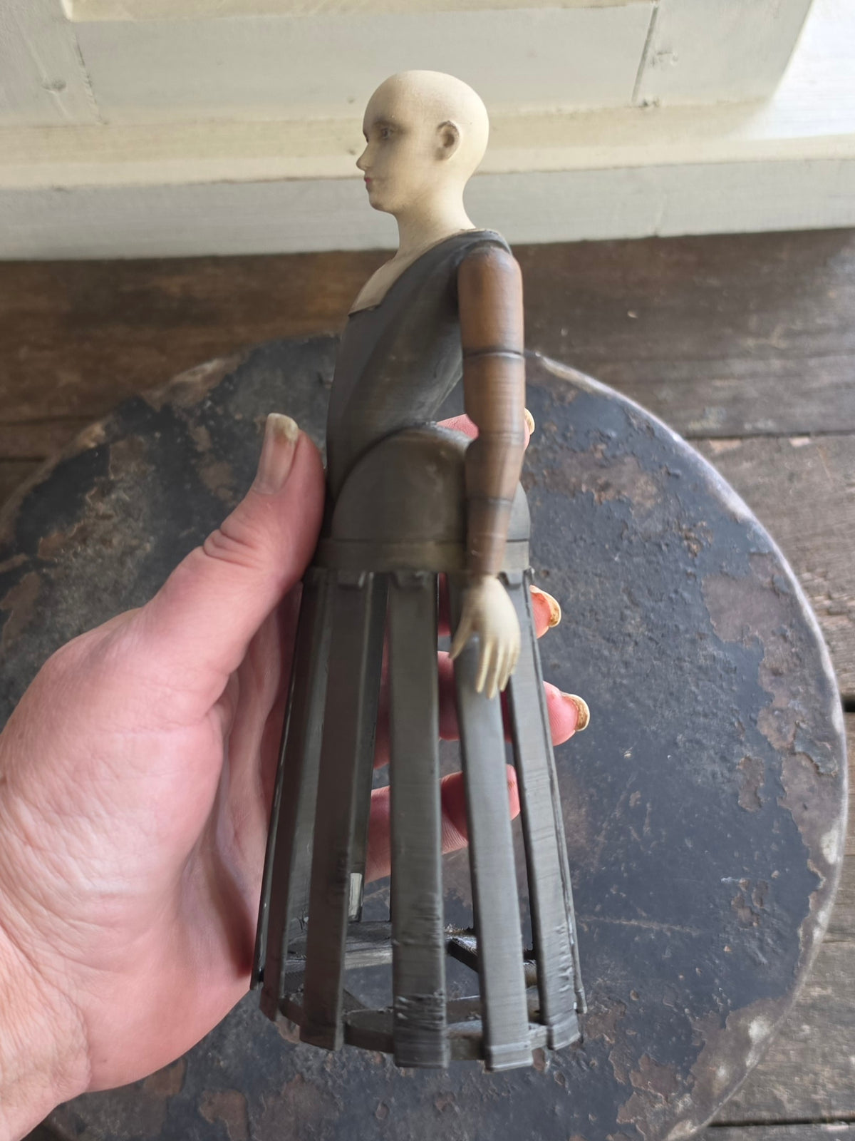 Vintage Staakmadonna – Grote Stolpminiatuur – Antieke Stijl – ca. 19 cm