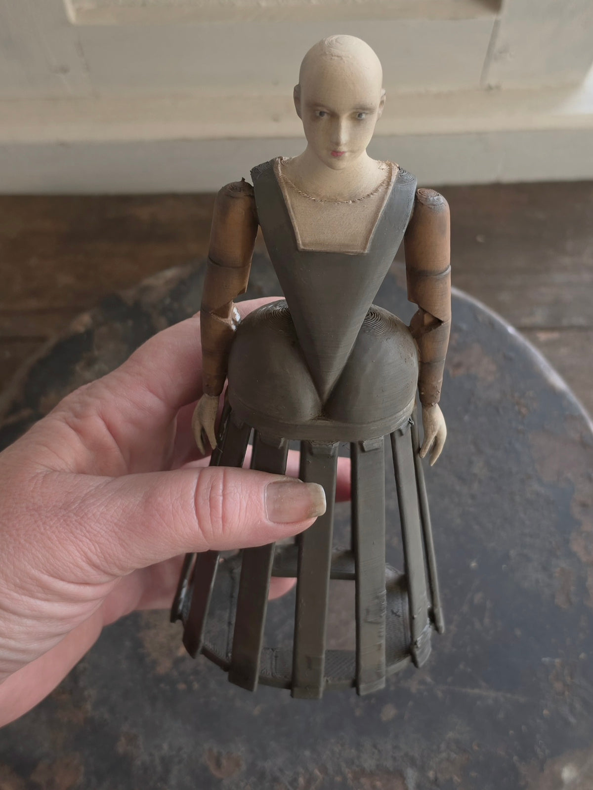 Vintage Staakmadonna – Grote Stolpminiatuur – Antieke Stijl – ca. 19 cm