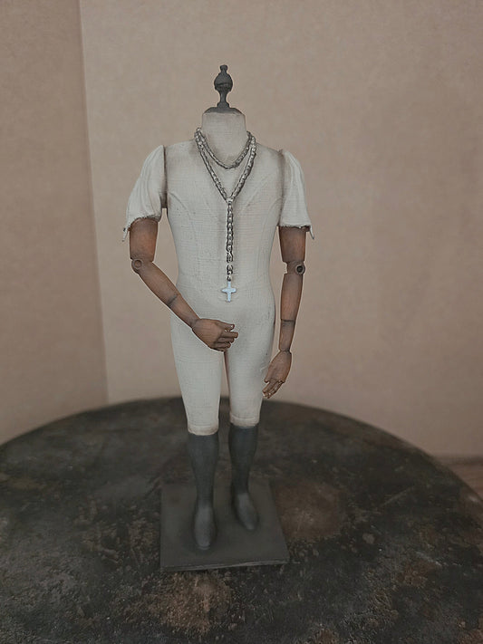 Napoleon Popje met Rozenkrans – Grote Stolpminiatuur – Antieke Stijl – ca. 19 cm