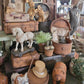 Miniatuur Antiek Trekpaard op Wieltjes | Vintage Toy Horse | Brocante Speelgoedpaard | Handbeschilderd Resin Miniatuur