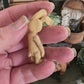 Miniatuur Vintage Konijntje | Antiek Speelgoed Konijn | Brocante Rabbit Miniature | Handbeschilderd Resin Verzamelobject