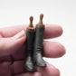 Miniatuur victoriaanse laarzen met houten houders (Schaal 1:12) Poppenhuis Accessoire/Diorama