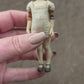 Miniatuur Kinderpaspopje met Buikje | Vintage Mannequin | Brocante Miniatuur | Handbeschilderd Resin