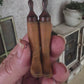 Miniatuur Vintage Paardrijlaarzen – Handgemaakt in Brocante Stijl 1:12