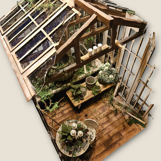 Old Greenhouse BrocantXs