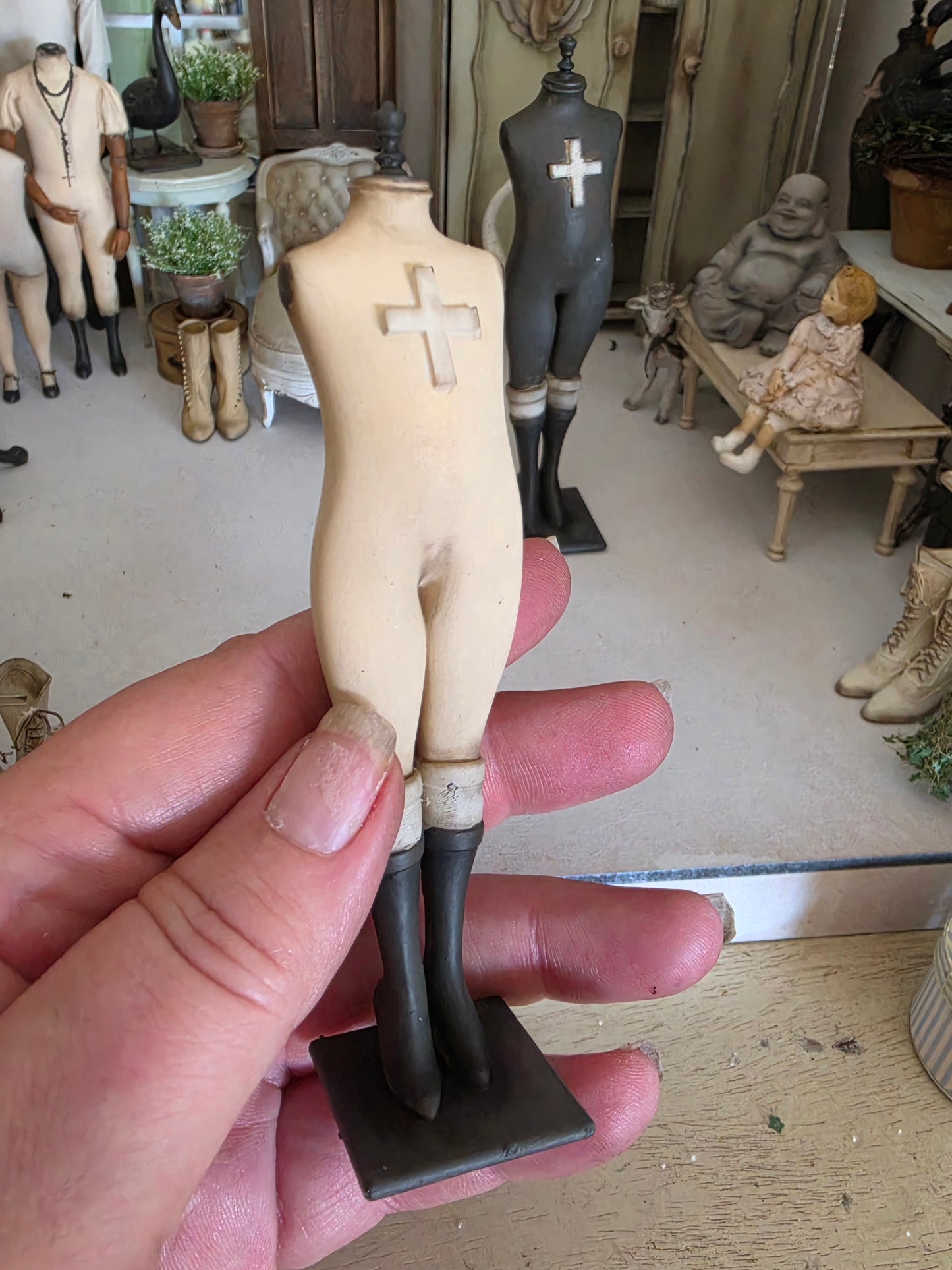 Miniatuur Napoleon Beige Popje – Stoere Franse Brocante Stijl