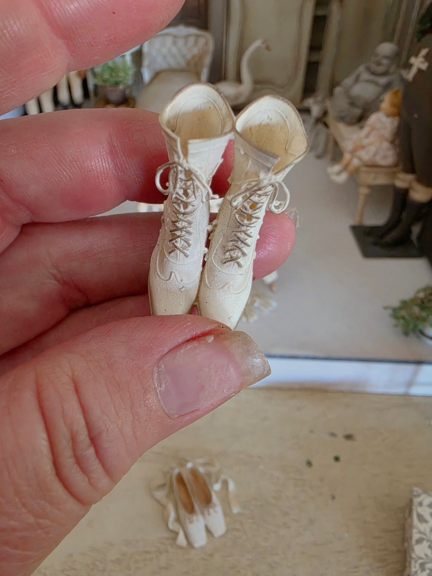 Miniatuur Victoriaanse Laarsjes – Brocante Charme in Klein Formaat