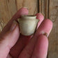 Miniatuur Franse Grès Pot 1:12 – Handbeschilderde Vintage Pot – Dollhouse Keuken Pot – Franse Landelijke Miniatuur – Resin Potje