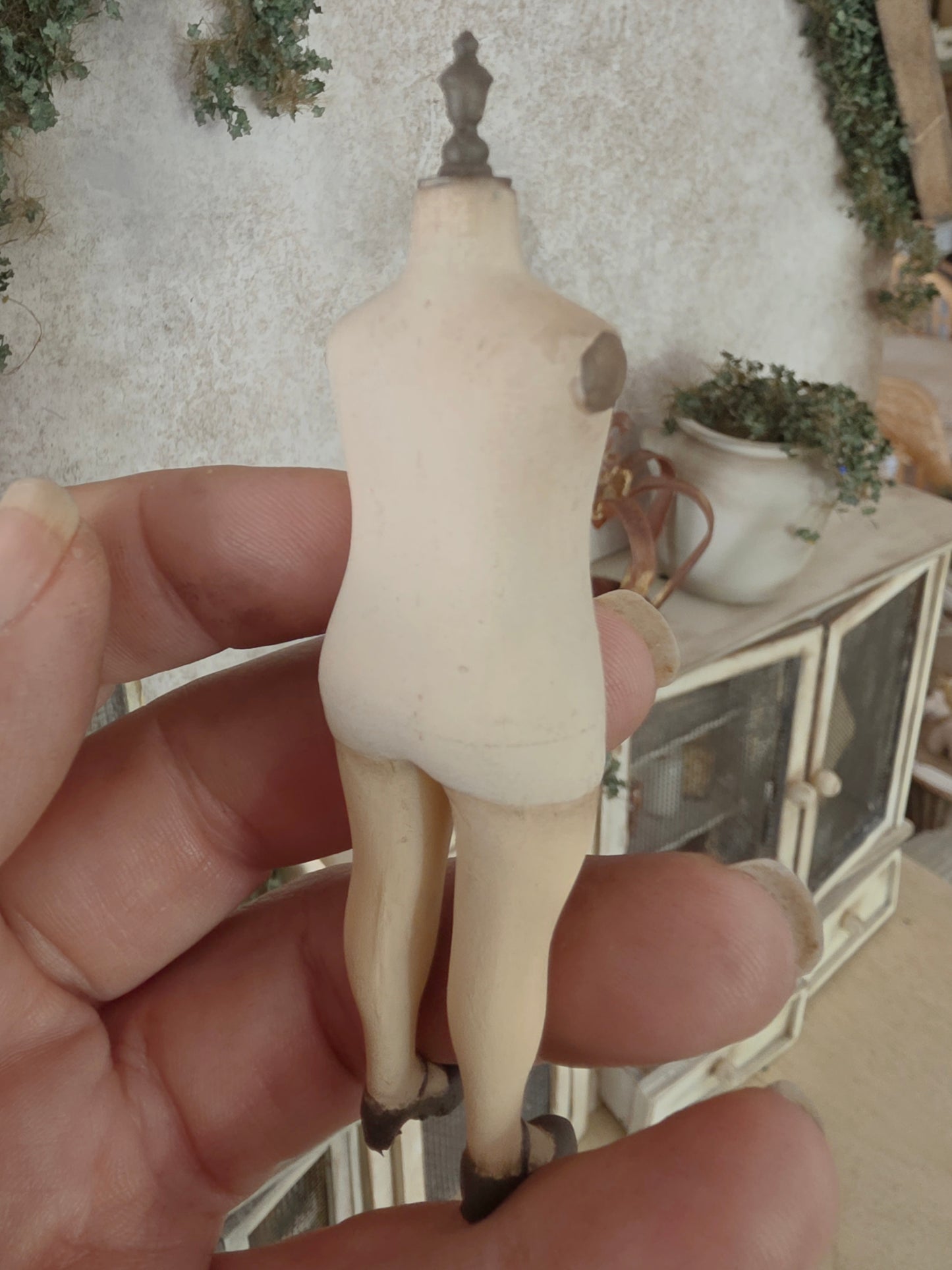 Miniatuur Napoleon Paspop met Schoentjes – Brocante Charme in 1:12