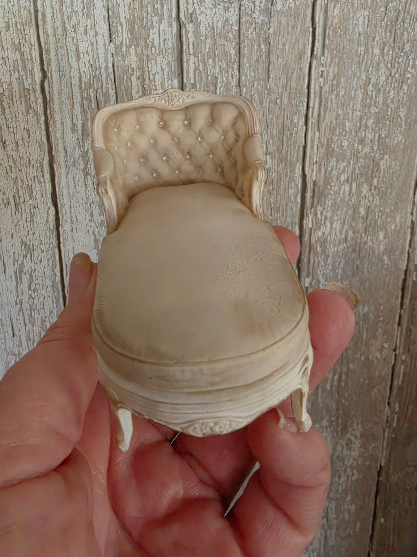 Luxe Miniatuur Chaise Longue | Elegante Brocante Stijl | Uniek Verzamelobject