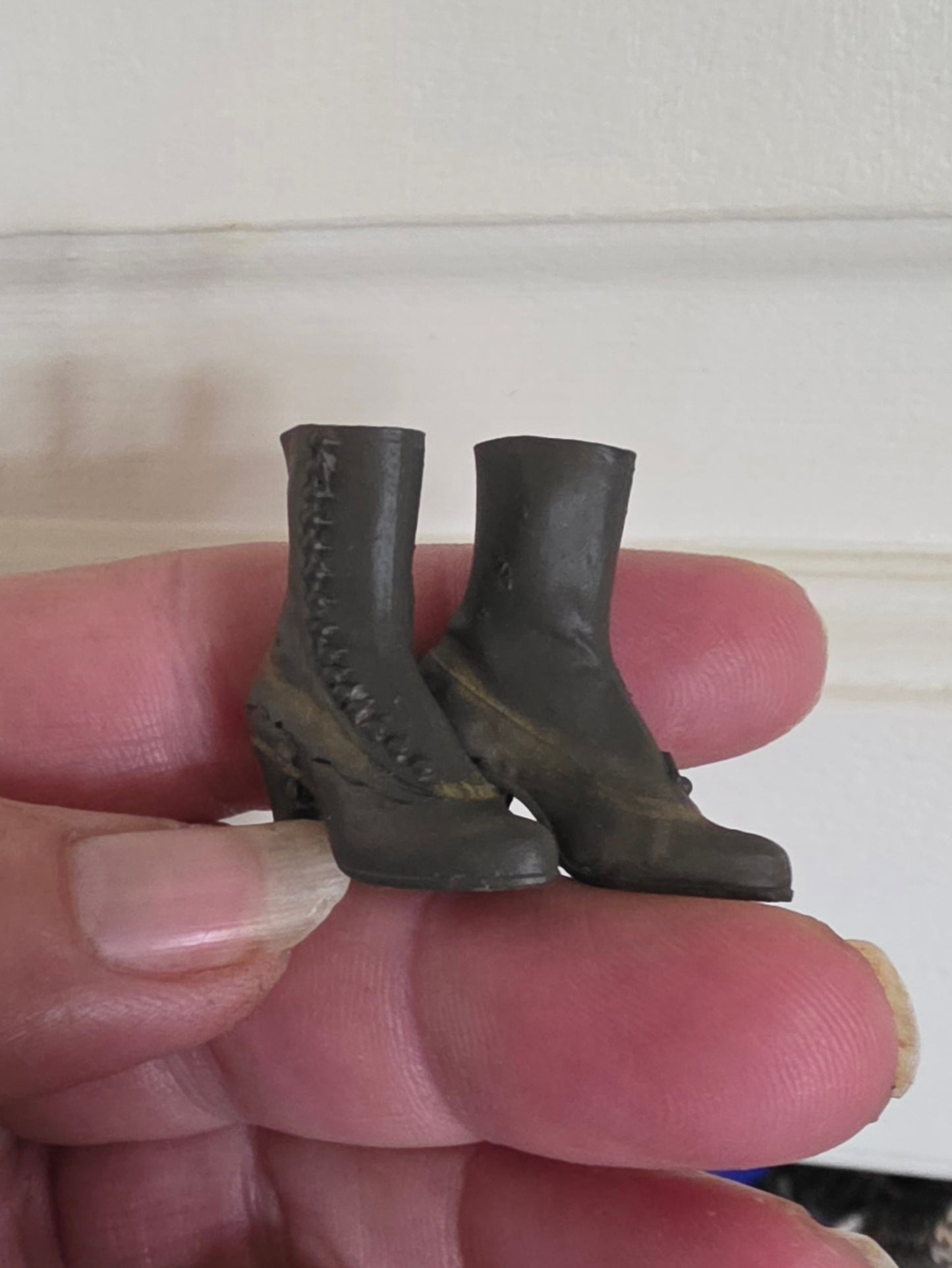 Miniatuur victoriaanse laarsjes bruin (Schaal 1:12) Poppenhuis Accessoire/Diorama