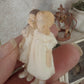 Miniatuur "Käthe Kruse" Popjes – Handgemaakt in Brocante Stijl 1:12