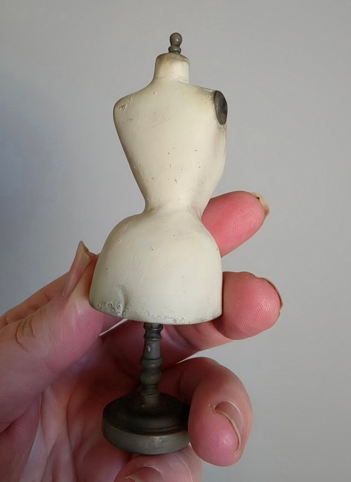 Miniatuur duivenborst buste op voet schaal 1 12 poppenhuis accessoire klassiek beeld diorama decoratie
