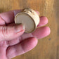 Kleine ronde koffer, schaal 1 12, poppenhuis, diorama