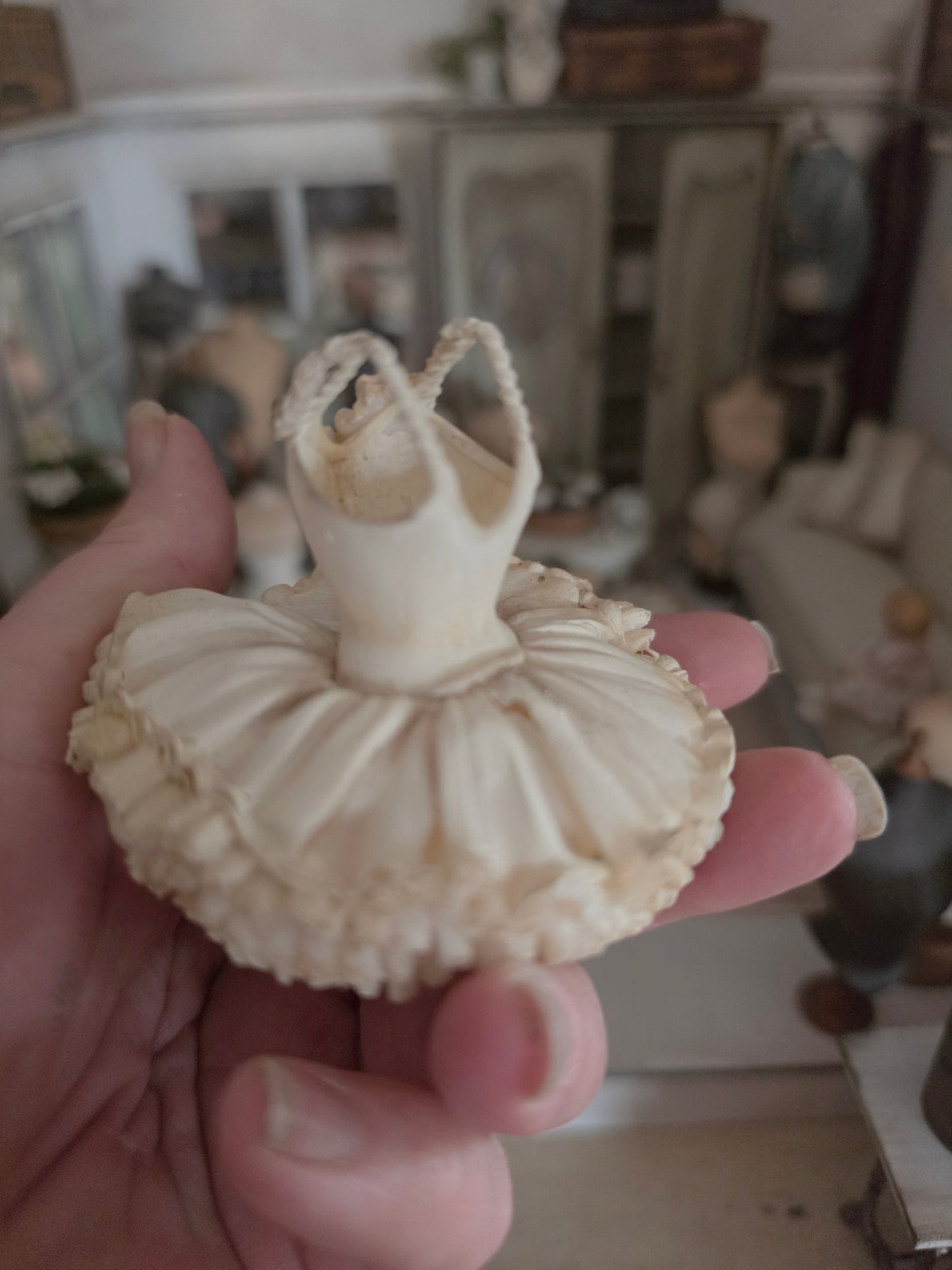 Miniatuur Victoriaanse Ballet Tutu – Schaal 1:12 – Handgemaakt & Handbeschilderd