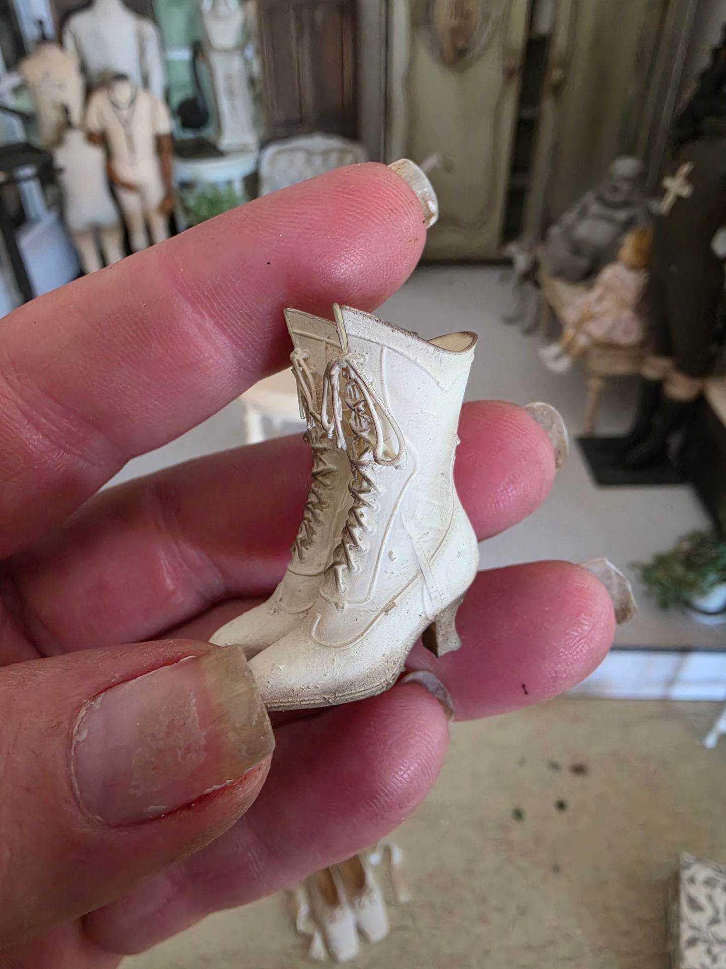 Miniatuur Victoriaanse Laarsjes – Brocante Charme in Klein Formaat