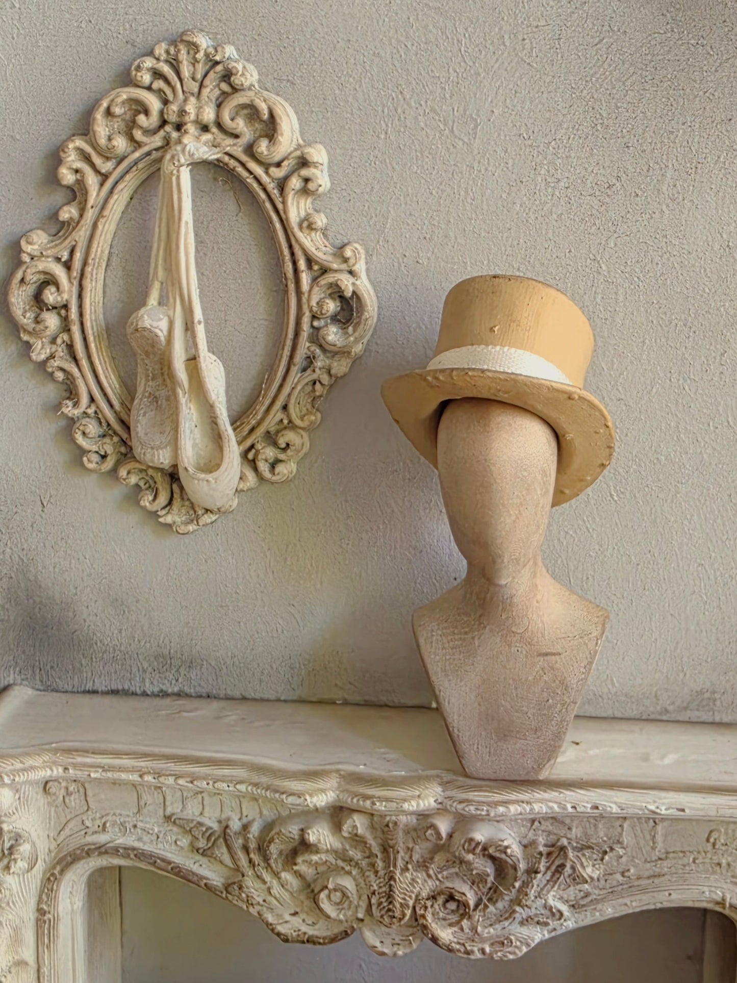 Miniatuur Oud Hoedenhoofd – Victoriaanse Brocante Charme