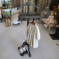 Miniatuur Victoriaans Jurkje op Hanger – Romantische Brocante Elegantie
