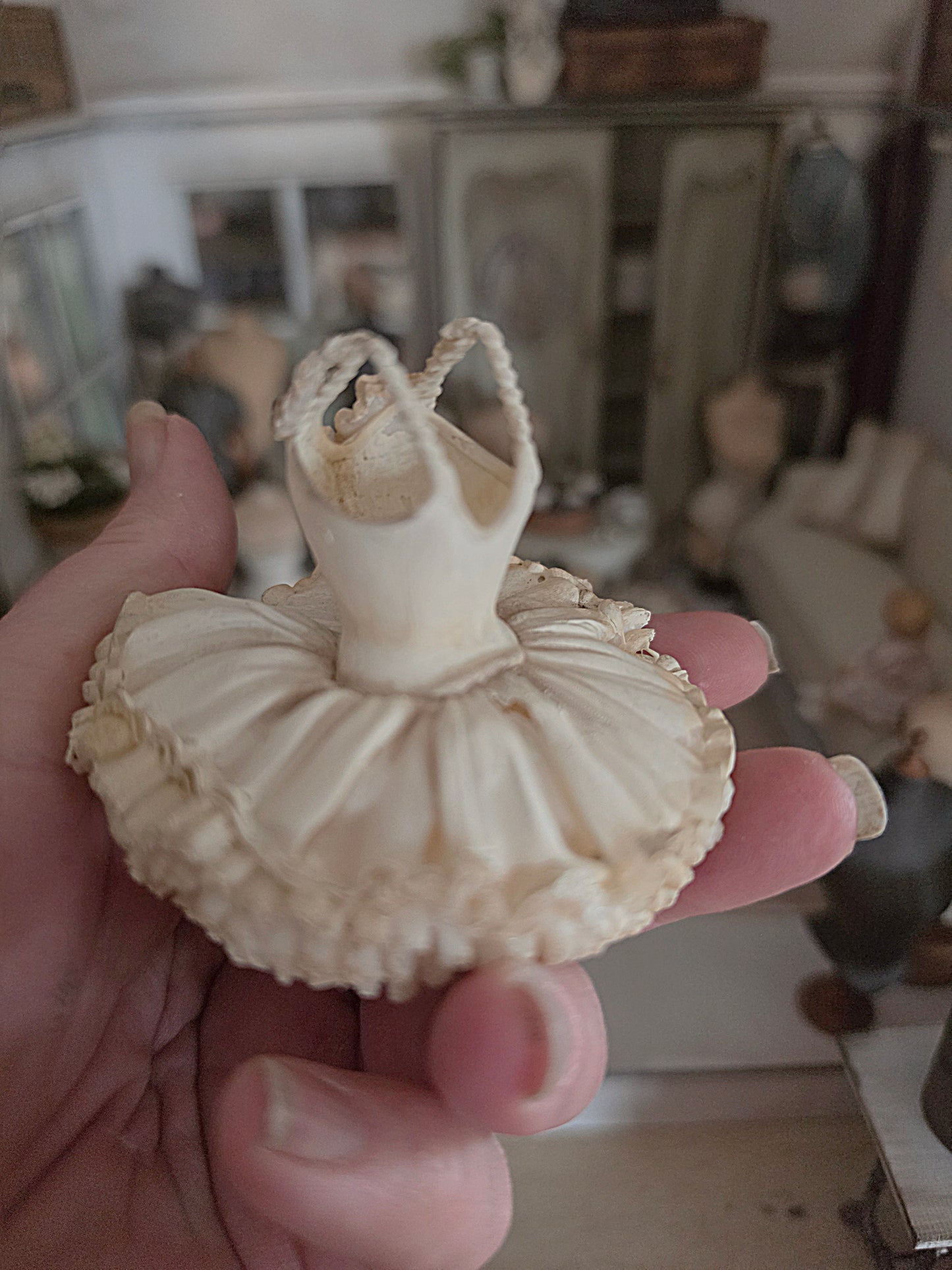Miniatuur Victoriaanse Ballet Tutu – Schaal 1:12 – Handgemaakt & Handbeschilderd