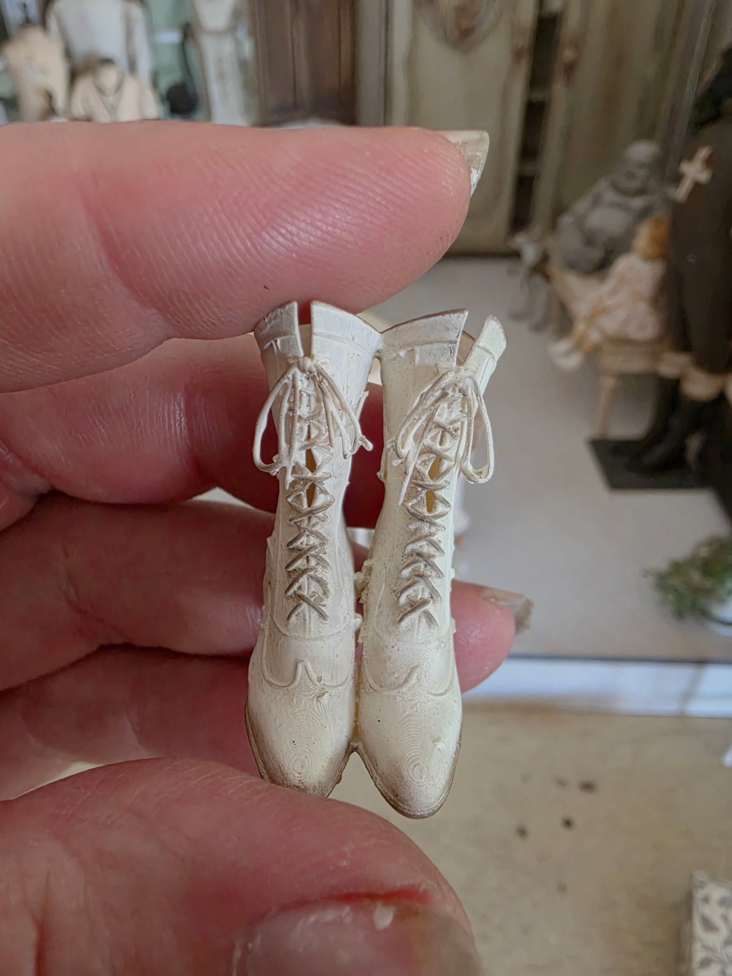 Miniatuur Victoriaanse Laarsjes – Brocante Charme in Klein Formaat