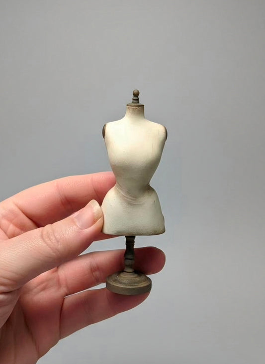 Miniatuur duivenborst buste op voet schaal 1 12 poppenhuis accessoire klassiek beeld diorama decoratie
